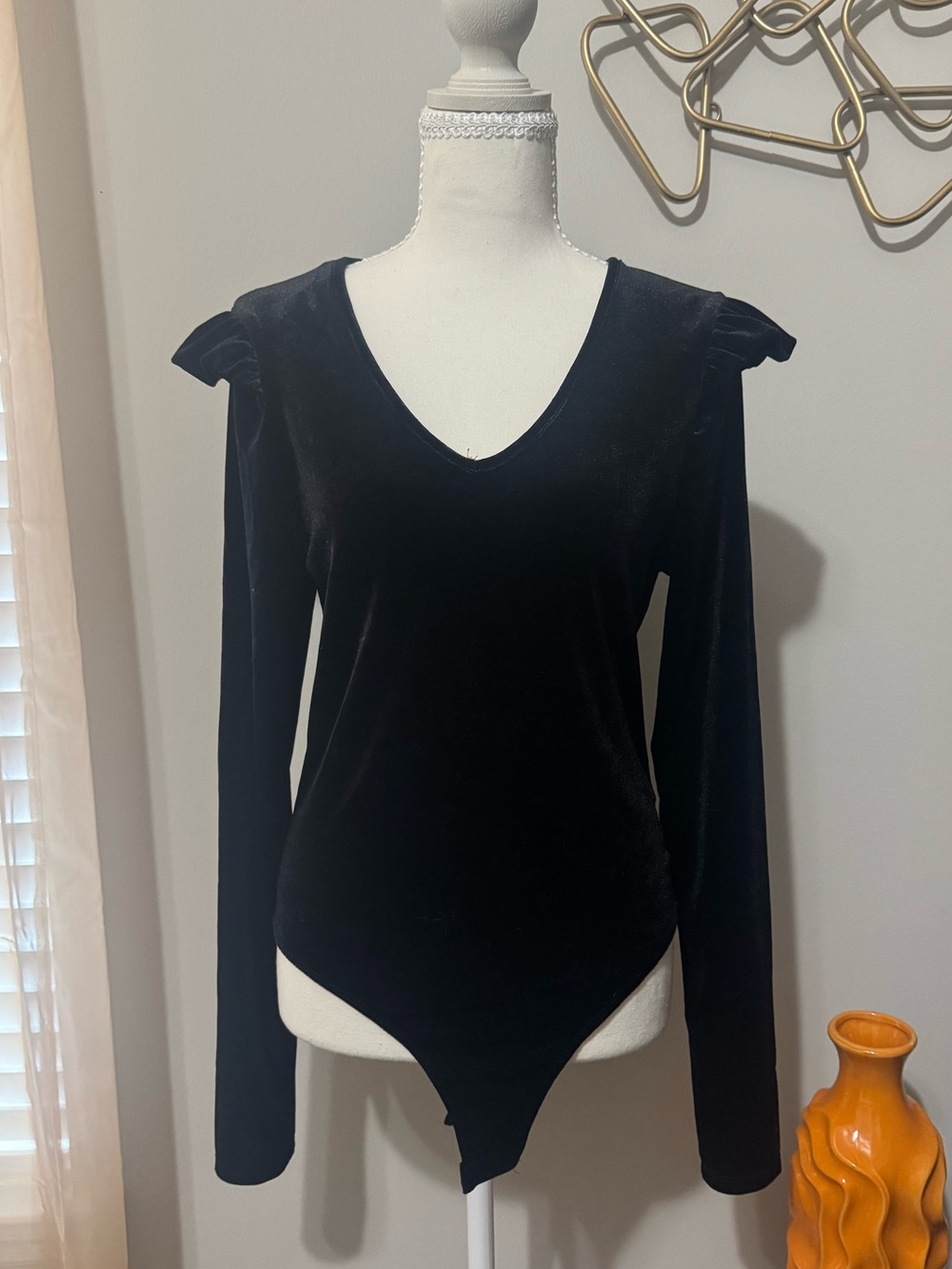 Celebrity Pink Black Velvet V-Neck Long Sleeve Bodysuit